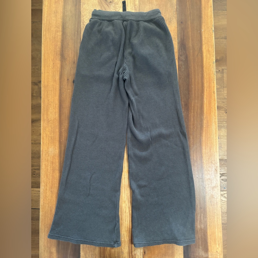 Aerie Women’s Waffle Knit Sweatpants | Size XS | Gray - Picture 2 of 3